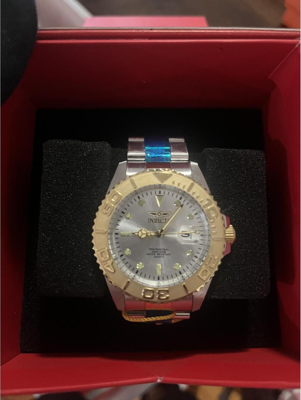 Invicta pro diver watch